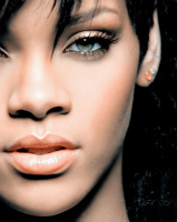 RIHANNA Pic